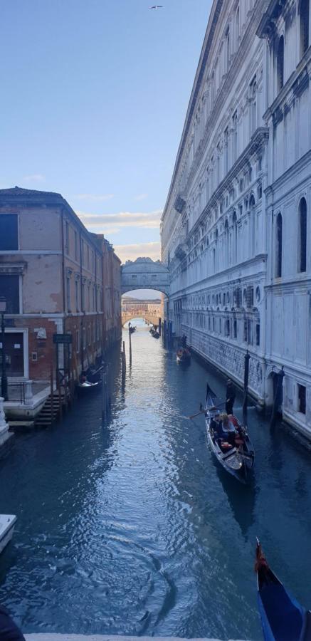 Magic Casanova Flat In The Heart Of Venecia Exterior foto